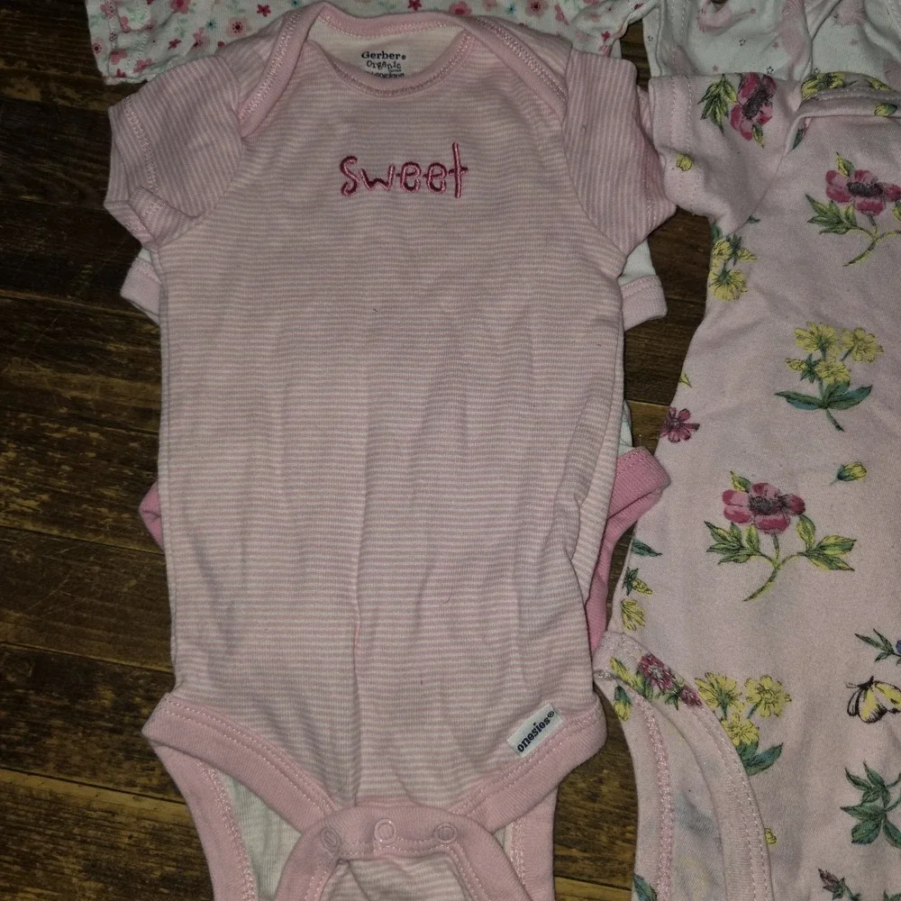 Baby Girl 6-9 Mo Bodysuit 9 pc Lot Pajamas Tops Pastels One Piece Bundle